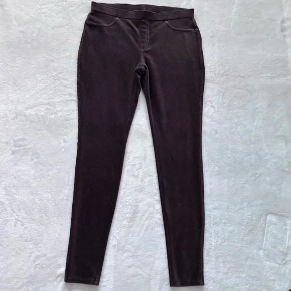 HUE Classic Brown Corduroy Mid-Rise Pull On Leggings--M - Picture 2 of 11